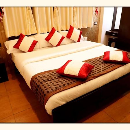 The Ranikhet Continental Hotel Luaran gambar