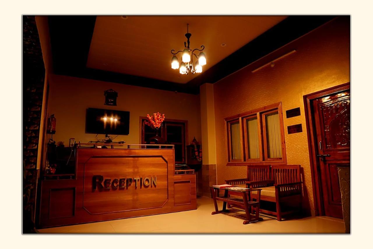 The Ranikhet Continental Hotel Luaran gambar