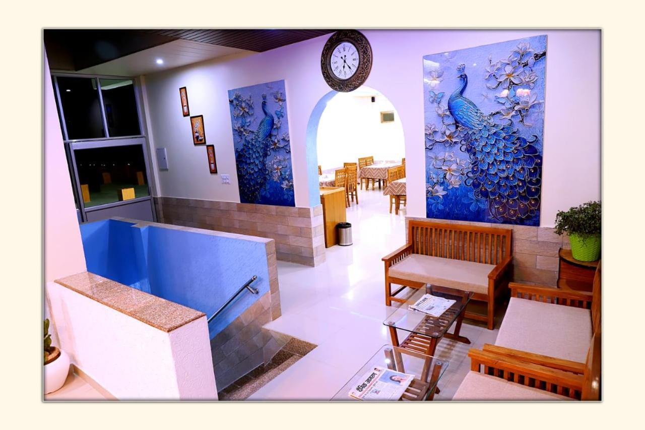 The Ranikhet Continental Hotel Luaran gambar